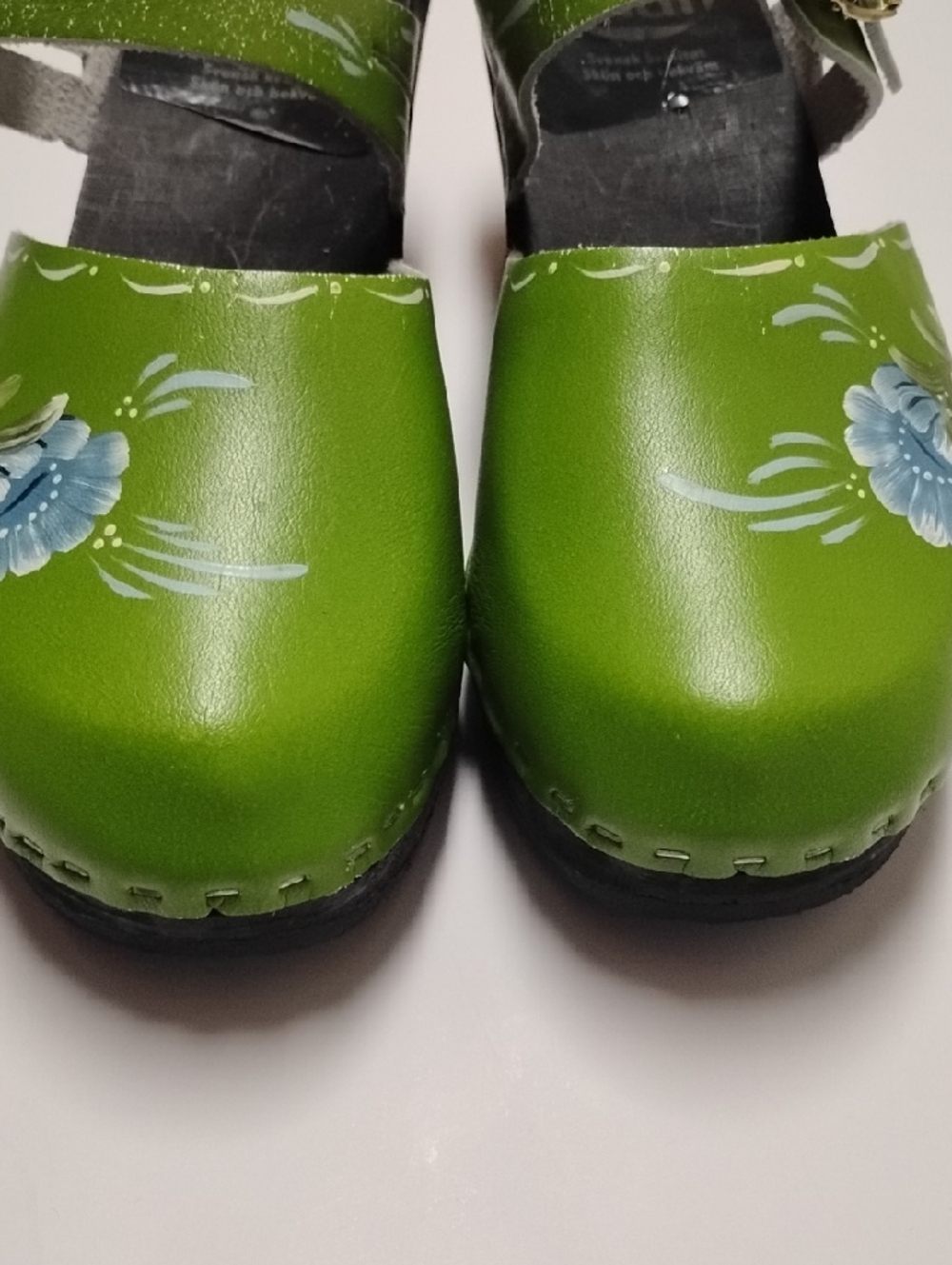 Dala Sweden Clogs - Picture 3 of 12